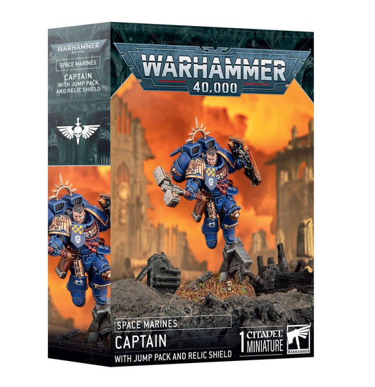 Warhammer 40,000: Space Marines - Captain (with jump pack and relic shield)